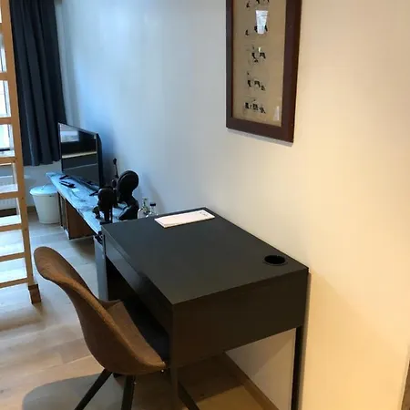Bed and Breakfast Calis Μπριζ